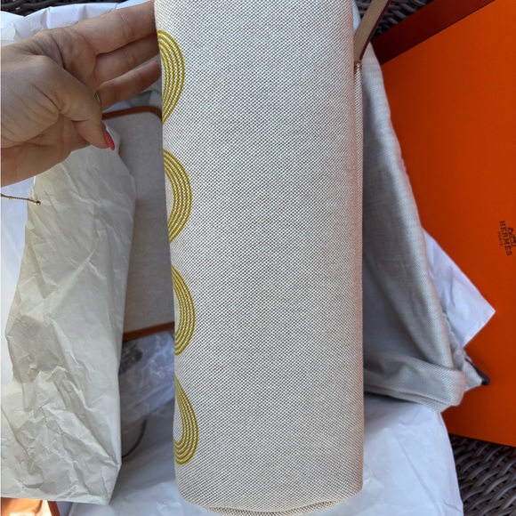 Authentic NEW RARE HERMES 2023 Toile H Plume Circuit 24 Herbag zip 31 with pouch - Picture 12 of 15